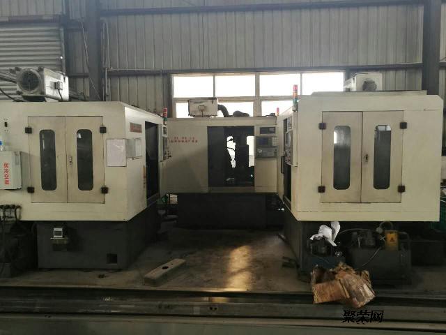 当防护结构的宽度需要调整时