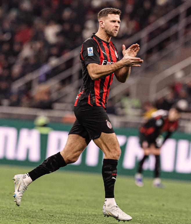 AC米兰客场1-0告负积分被国米拉开至8分