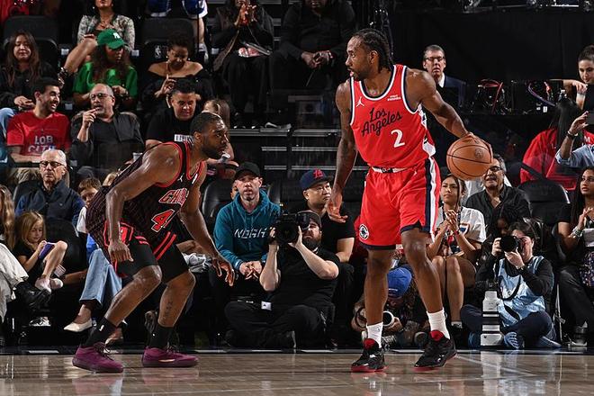 快船豪取4连胜小卡破队史纪录交易双赢助球队强