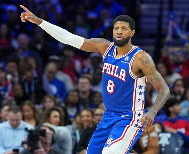 文班亚马力压乔治塔图姆当选今日最佳球员