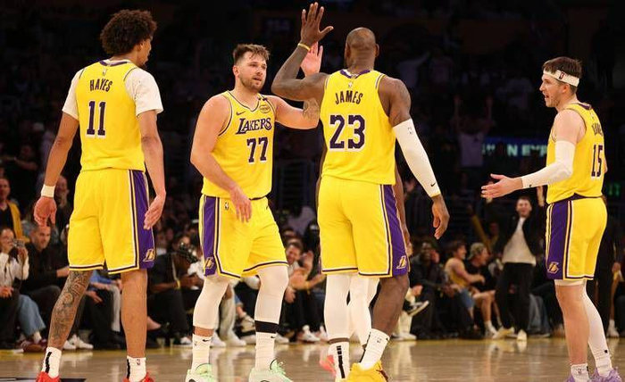 西部格局重塑：雷霆断层领先 马刺逼近 西湖防守