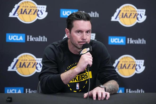 湖人锁定季后赛席位 火箭成首轮强敌 东契奇或缺