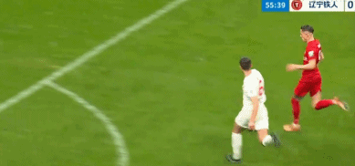 重庆铜梁龙中超首胜！肯帕努任意球破门终结1